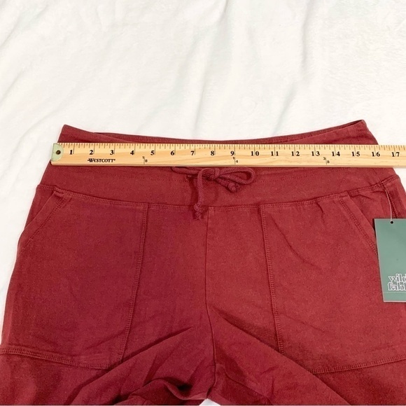 NEW Wild Fable Maroon pull on elastic waist drawstring tapered leg joggers - Picture 2 of 9